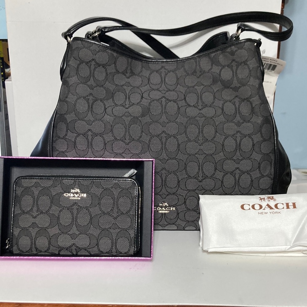 NWT- Coach Edie Shoulder Bag with matching wallet